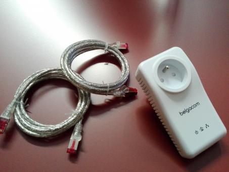 belgacom D-Link Sat PLC 200+ PowerLine CSMA/MAAdapter 